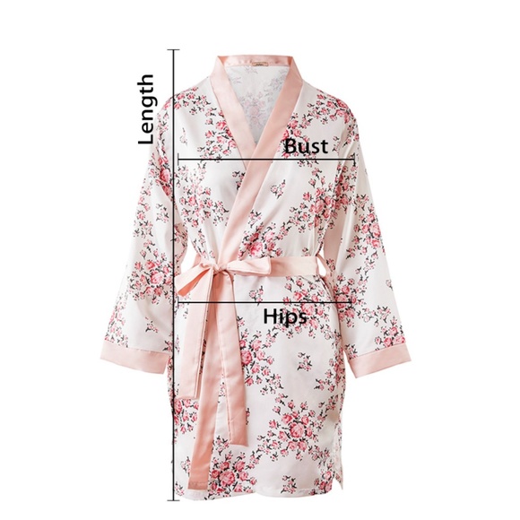🆕Morgan Lane Robe - White Floral Size L/XL - Picture 8 of 14